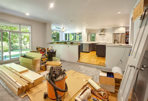 Professional Countertop Replacement technician working in Paradise Valley, AZ